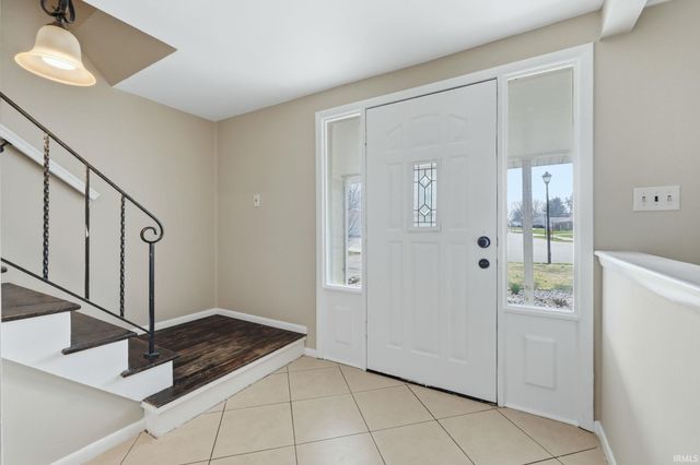 5700 Fontana Drive, Fort Wayne, IN 46815