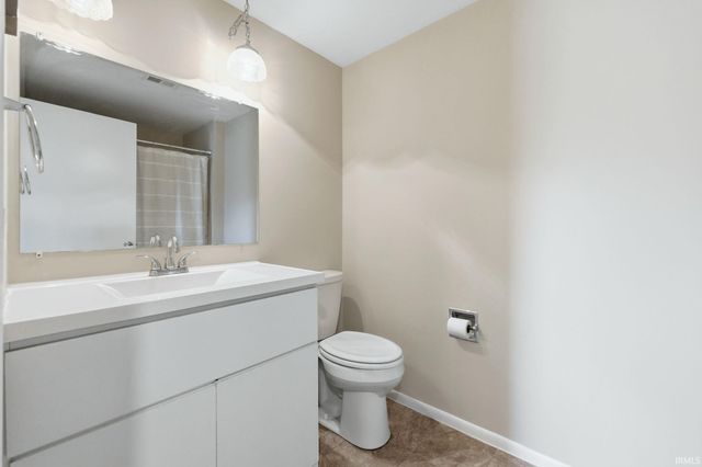 5700 Fontana Drive, Fort Wayne, IN 46815