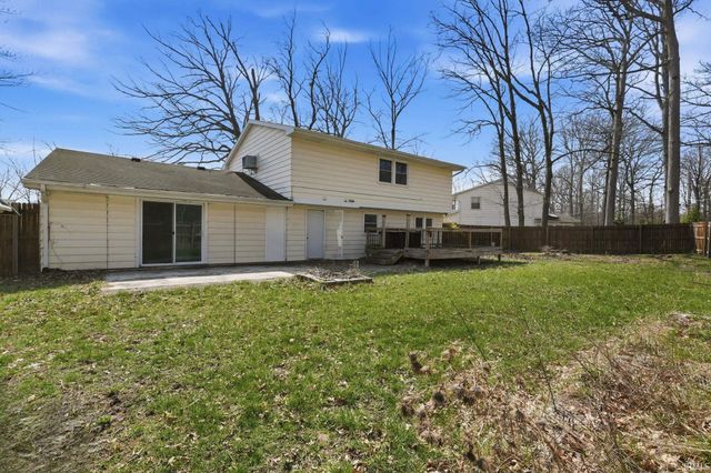 5700 Fontana Drive, Fort Wayne, IN 46815