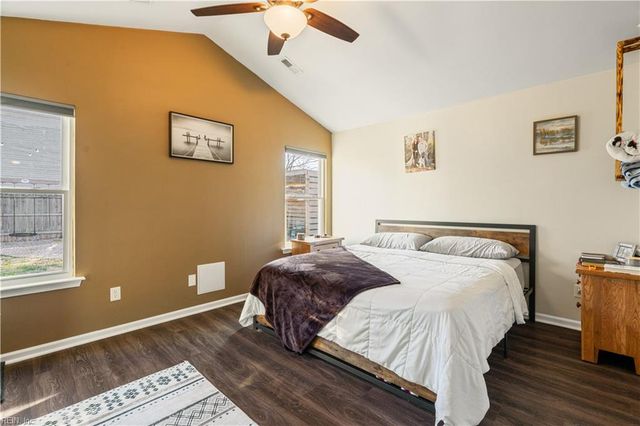 176 Ashford DR, Suffolk, VA 23434