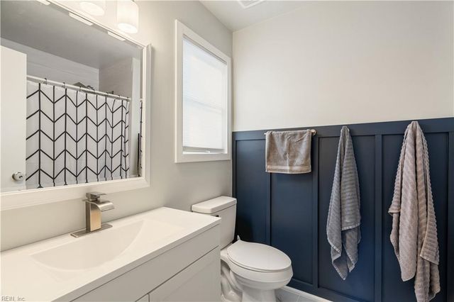 176 Ashford DR, Suffolk, VA 23434