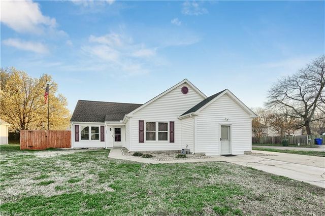 176 Ashford DR, Suffolk, VA 23434