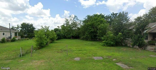 2311 Davis Street, Houston, TX 77026