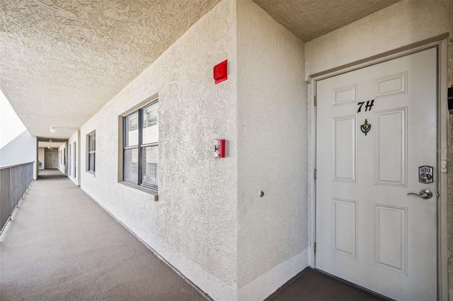 3400 COVE CAY DRIVE 7H, Clearwater, FL 33760