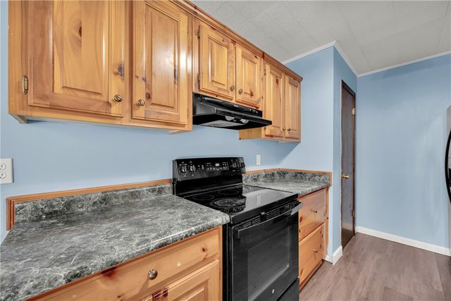 1064 S Greenwich Drive, Walhalla, SC 29691