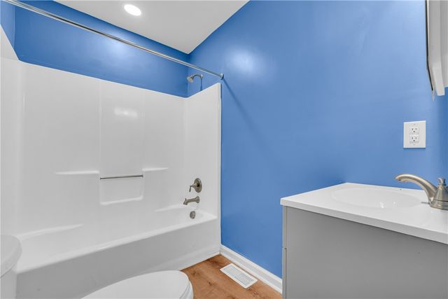 1064 S Greenwich Drive, Walhalla, SC 29691