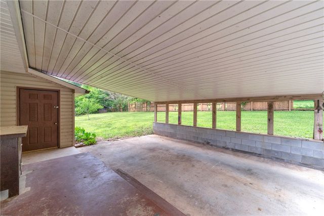 1064 S Greenwich Drive, Walhalla, SC 29691