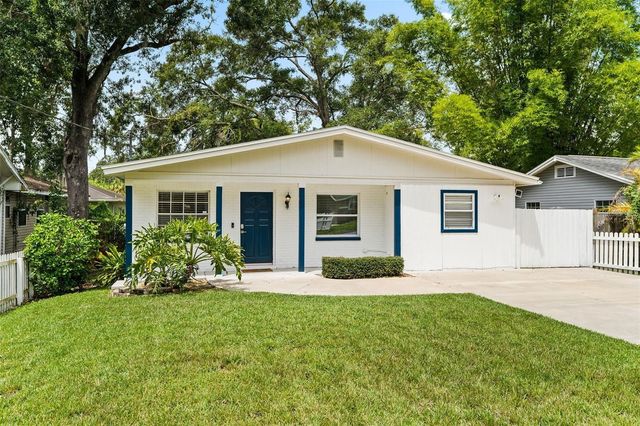 6908 N LYNN AVENUE, Tampa, FL 33604