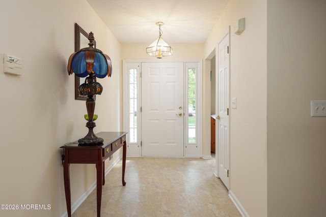 4 Abercorn Court, Jackson, NJ 08527