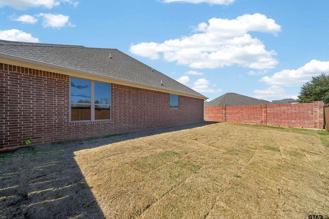 3022 Guinn Farms Rd, Tyler, TX 75707