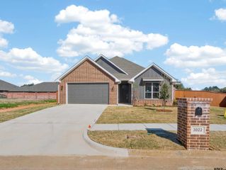 3022 Guinn Farms Rd, Tyler, TX 75707