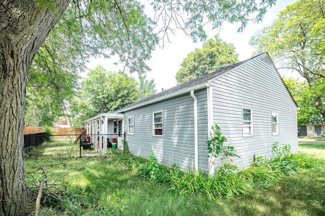 1804 Glen Avenue, Beloit, WI 53511