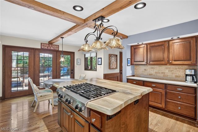 481 Lake of The Woods Boulevard, Akron, OH 44333