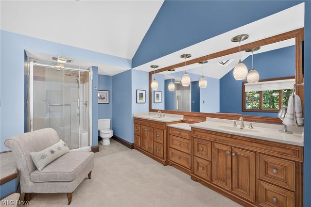 481 Lake of The Woods Boulevard, Akron, OH 44333