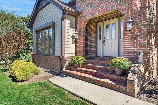 481 Lake of The Woods Boulevard, Akron, OH 44333