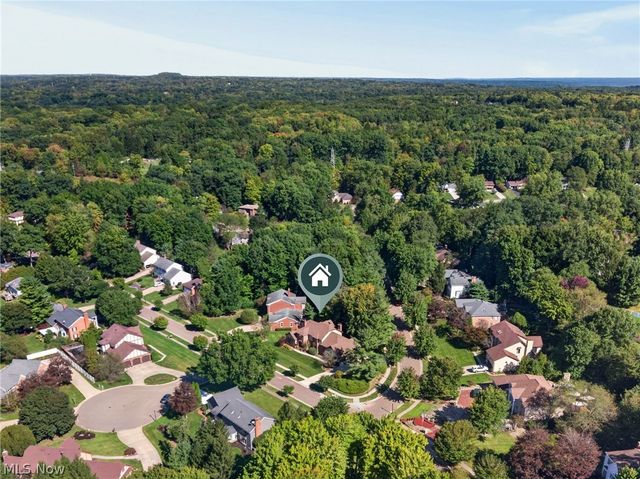 481 Lake of The Woods Boulevard, Akron, OH 44333