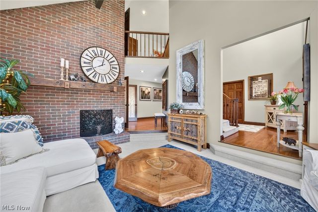 481 Lake of The Woods Boulevard, Akron, OH 44333