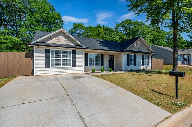 728 Cannonsburg Drive, Duncan, SC 29334
