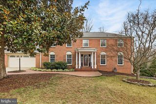 4201 PICKERING PL, Alexandria, VA 22309