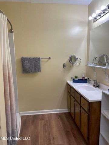 1240 Magnolia Avenue, Natchez, MS 39120