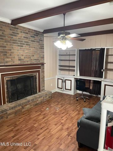 1240 Magnolia Avenue, Natchez, MS 39120
