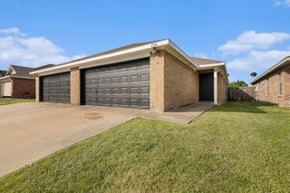 5506 Homestead Road, Arlington, TX 76017