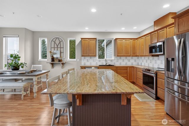 2429 Highland View Drive, East Wenatchee, WA 98802