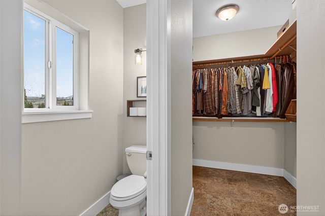 2429 Highland View Drive, East Wenatchee, WA 98802