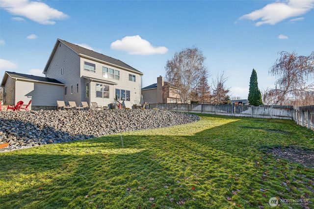 2429 Highland View Drive, East Wenatchee, WA 98802