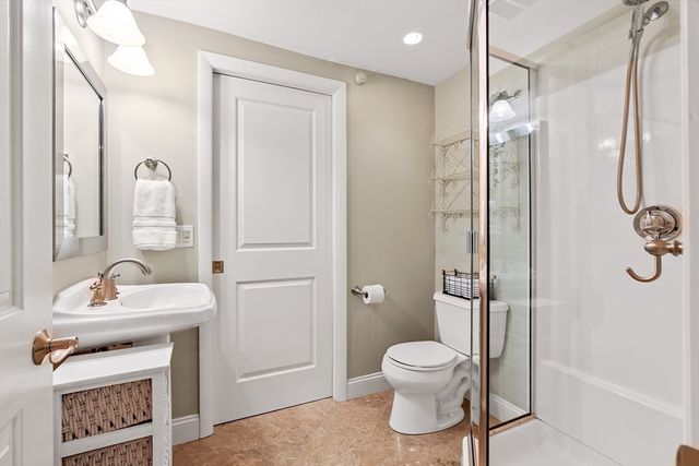 69 Plain Road, Wayland, MA 01778