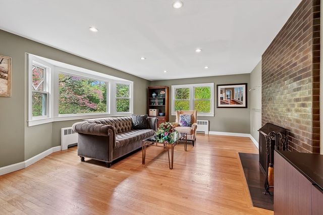 69 Plain Road, Wayland, MA 01778