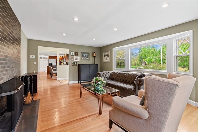 69 Plain Road, Wayland, MA 01778