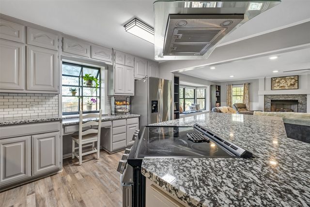 15549 County Road 1104, Flint, TX 75762