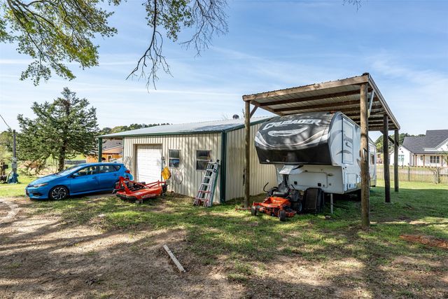15549 County Road 1104, Flint, TX 75762