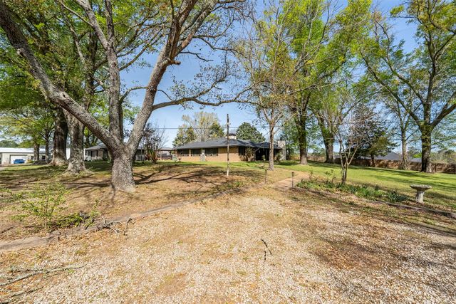 15549 County Road 1104, Flint, TX 75762