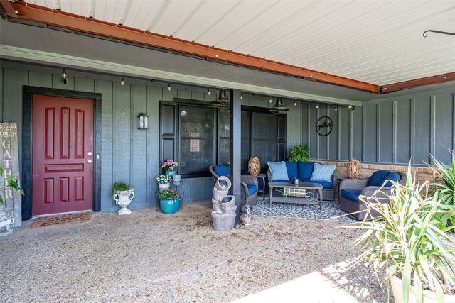 15549 County Road 1104, Flint, TX 75762