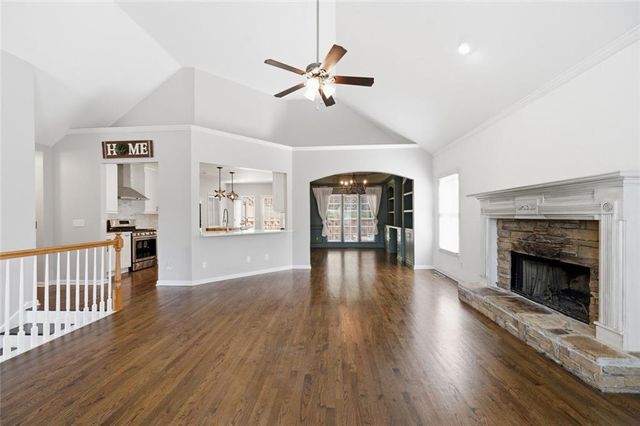 2041 Castlemaine Circle, Woodstock, GA 30189