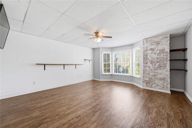 2041 Castlemaine Circle, Woodstock, GA 30189