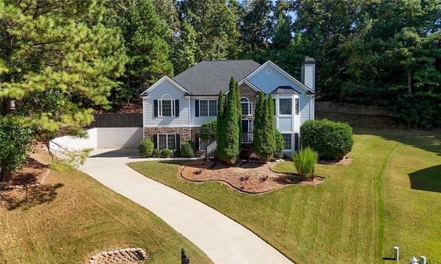 2041 Castlemaine Circle, Woodstock, GA 30189