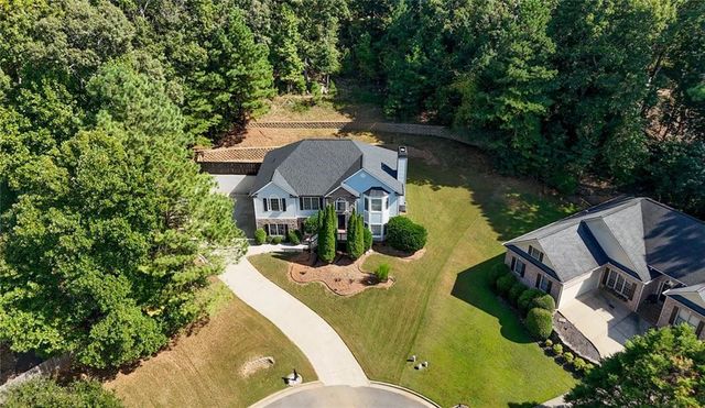 2041 Castlemaine Circle, Woodstock, GA 30189