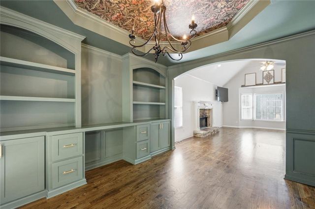 2041 Castlemaine Circle, Woodstock, GA 30189