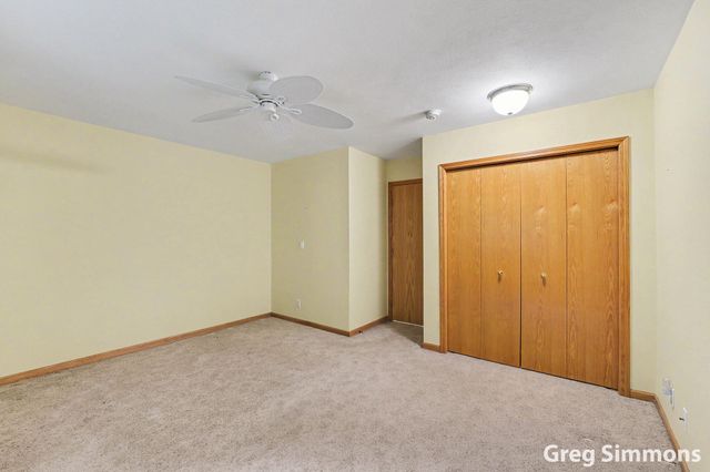 2579 Falcon Pointe Drive Nw, City Of Walker, MI 49534