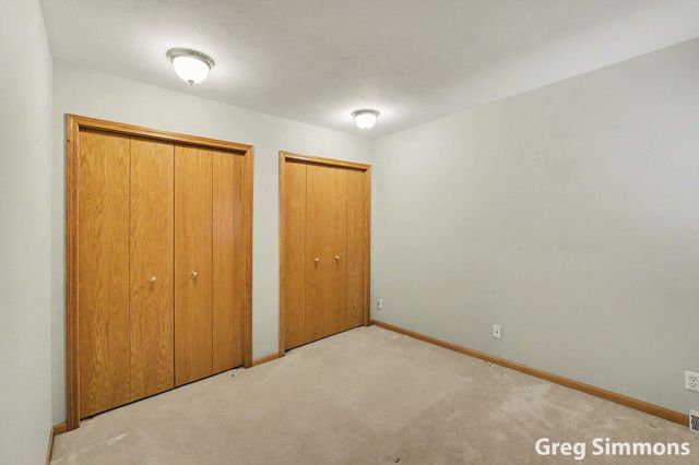 2579 Falcon Pointe Drive Nw, City Of Walker, MI 49534