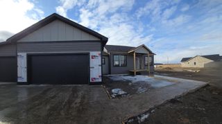 13366 Meadow Creek St, Williston, ND 58801