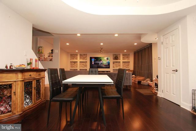 2738 AXE FACTORY RD, Philadelphia, PA 19152