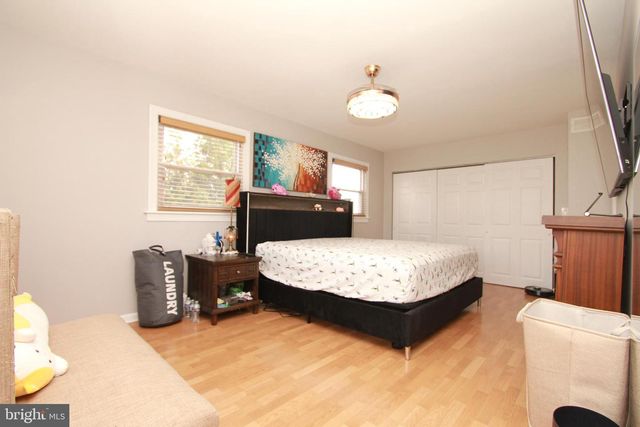 2738 AXE FACTORY RD, Philadelphia, PA 19152