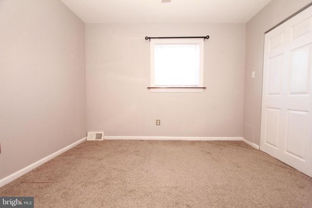 2738 AXE FACTORY RD, Philadelphia, PA 19152