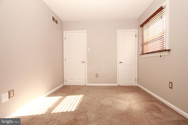 2738 AXE FACTORY RD, Philadelphia, PA 19152