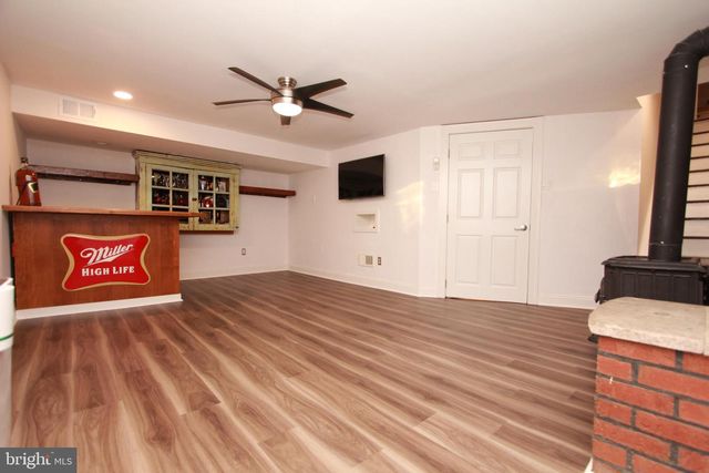 2738 AXE FACTORY RD, Philadelphia, PA 19152