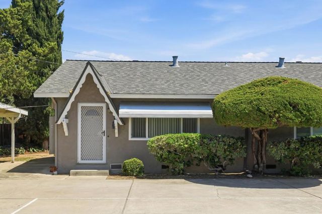 2245 Royal Drive, Santa Clara, CA 95050